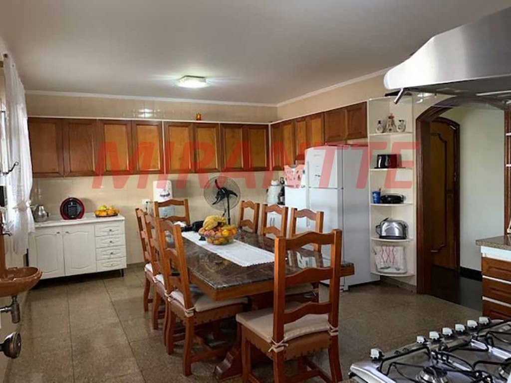 Sobrado de 370m² com 3 quartos em Vila Paiva