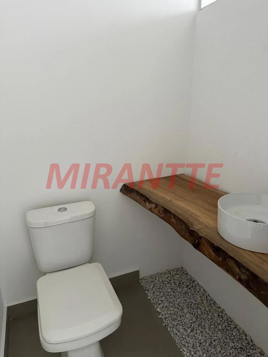 Sobrado de 150m² com 3 quartos em Santana