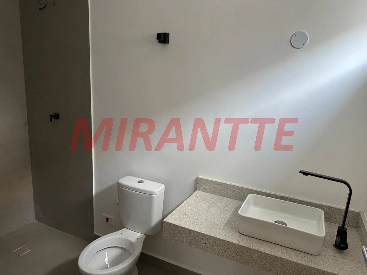 Sobrado de 150m² com 3 quartos em Santana