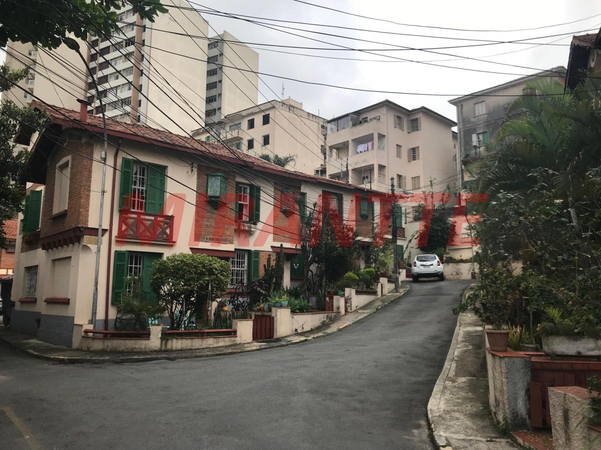 Sobrado de 150m² com 3 quartos em Santana