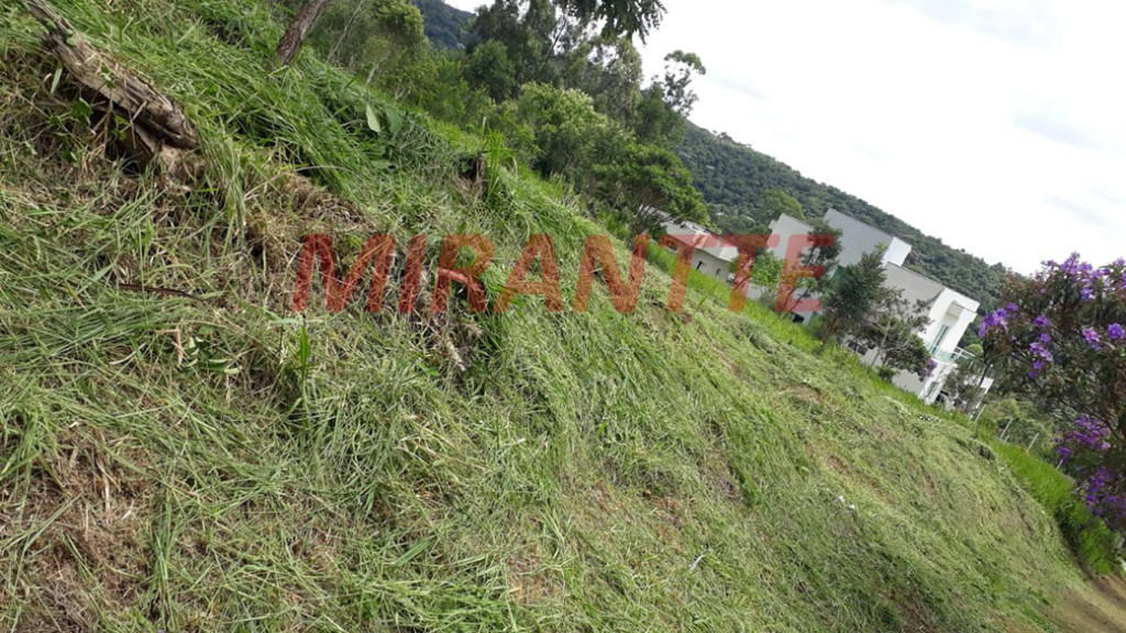 Terreno de 1.25m² em Serra Da Cantareira