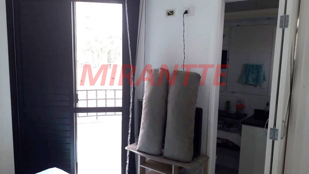 Apartamento de 68m² com 2 quartos em Água Fria