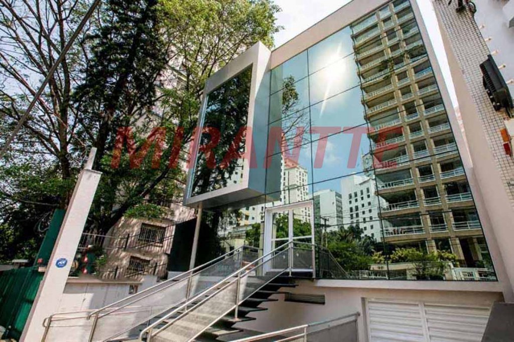 Comercial de 1000m² em Jardim Paulista