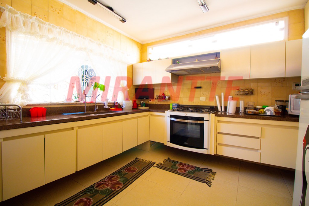 Casa terrea de 260m² com 3 quartos em Vila Rosália