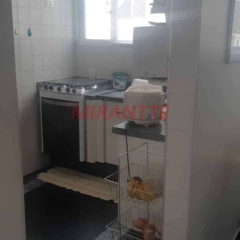 Sobrado com 3 quartos em Jardim Peri