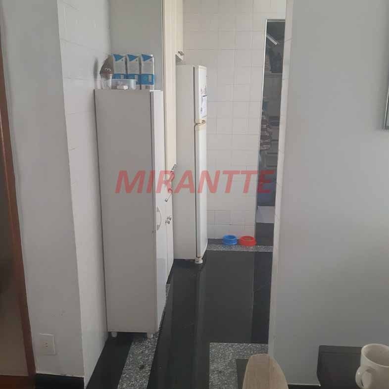 Sobrado com 3 quartos em Jardim Peri