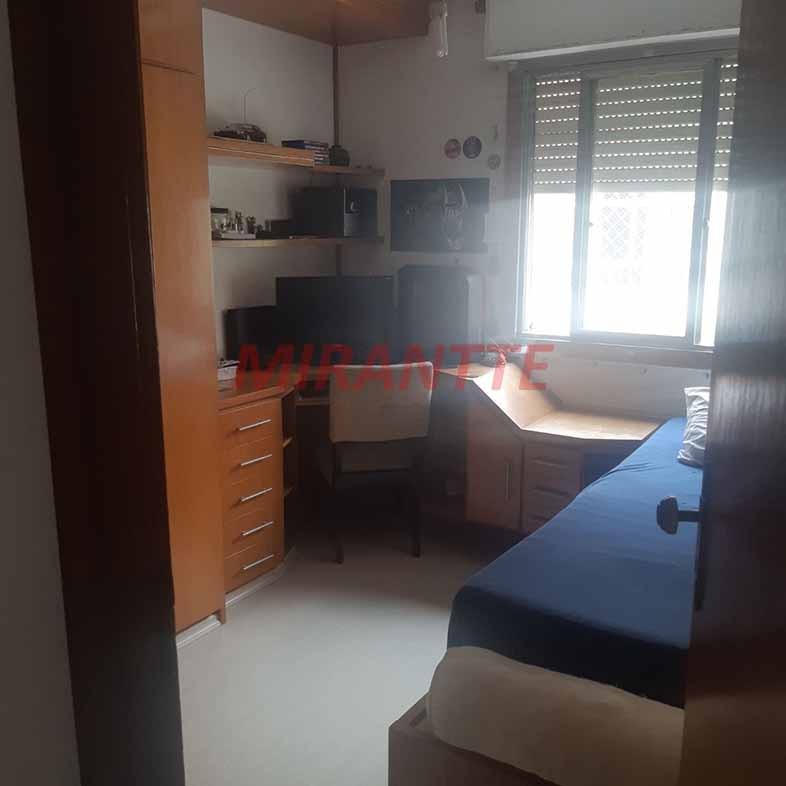 Sobrado com 3 quartos em Jardim Peri