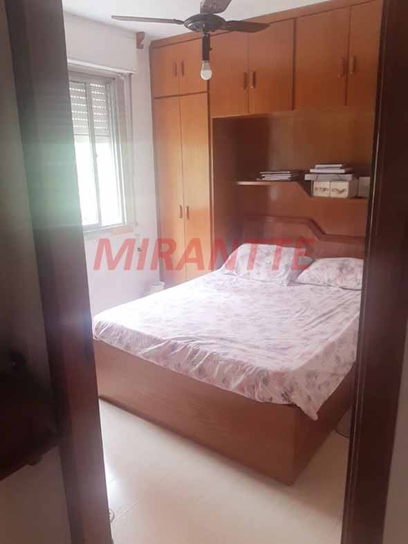Sobrado com 3 quartos em Jardim Peri
