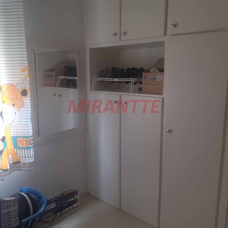 Sobrado com 3 quartos em Jardim Peri