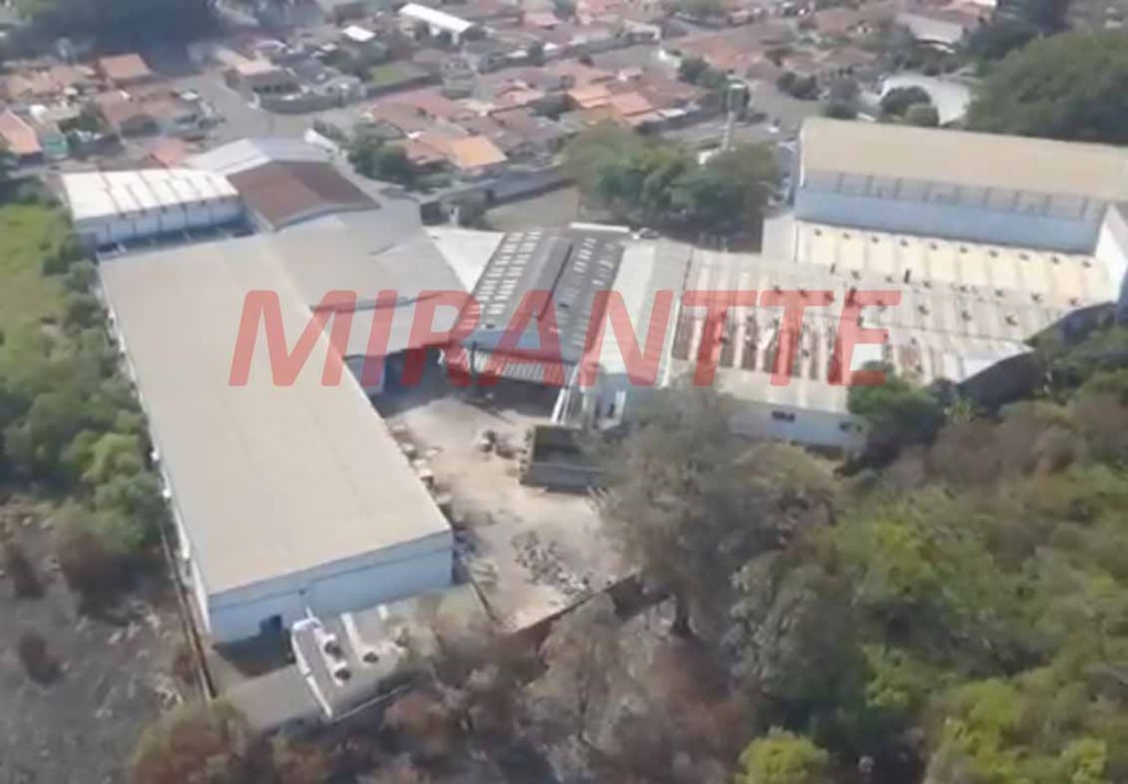 Galpao de 17000m² em Jardim Fadel