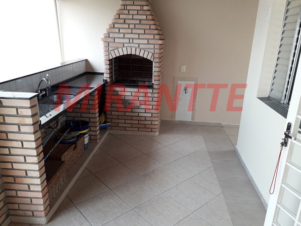 Casa terrea de 216m² com 3 quartos em Parque Peruche