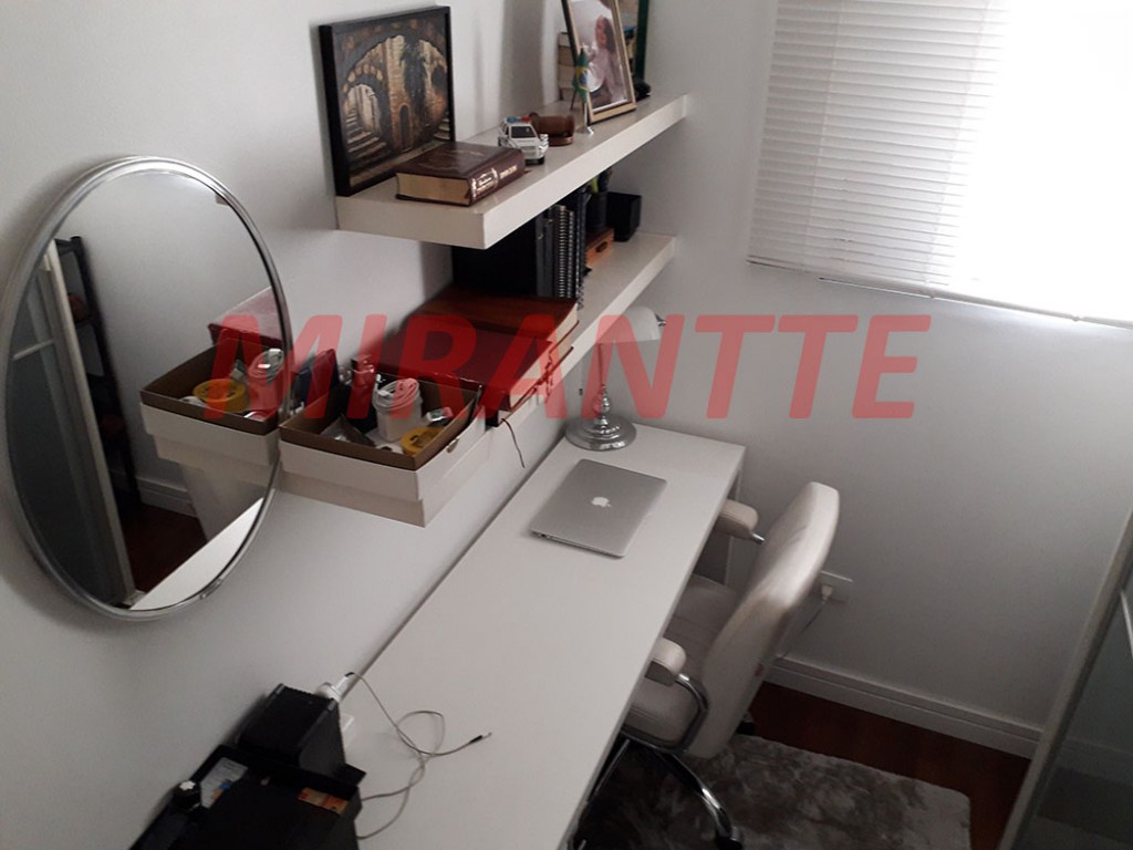 Casa terrea de 216m² com 3 quartos em Parque Peruche