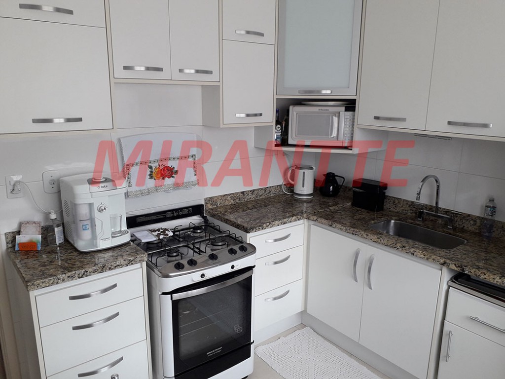 Casa terrea de 216m² com 3 quartos em Parque Peruche