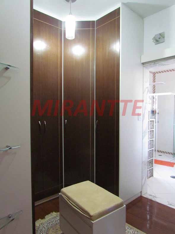 Sobrado de 566m² com 4 quartos em Vila Rio de Janeiro