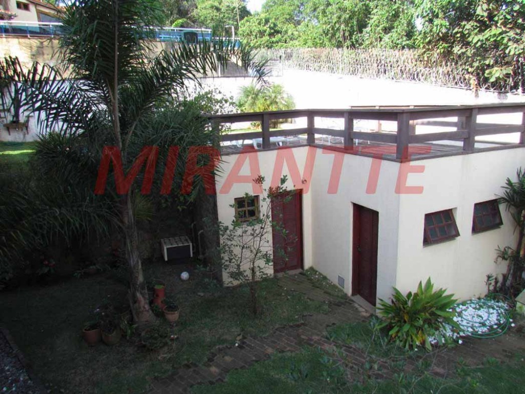 Sobrado de 566m² com 4 quartos em Vila Rio de Janeiro