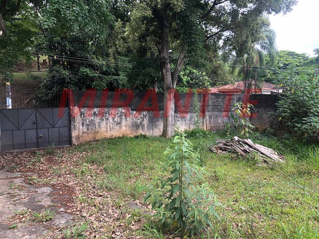 Terreno de 3000m² em Horto Florestal