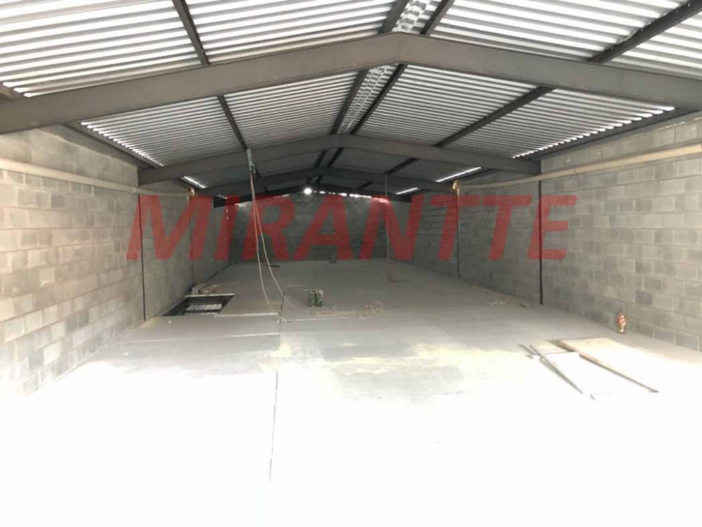 Comercial de 660m² em Casa Verde