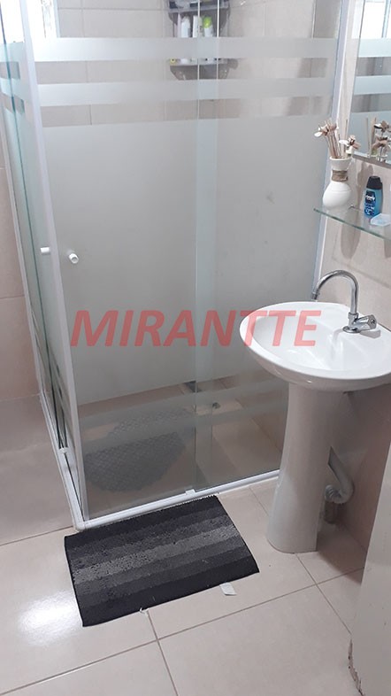 Sobrado de 130m² com 4 quartos em Vila Nova Galvão
