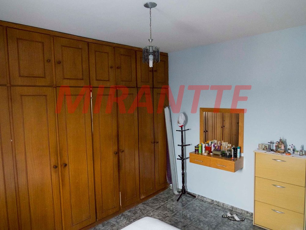 Casa terrea de 120m² com 3 quartos em Casa Verde Alta