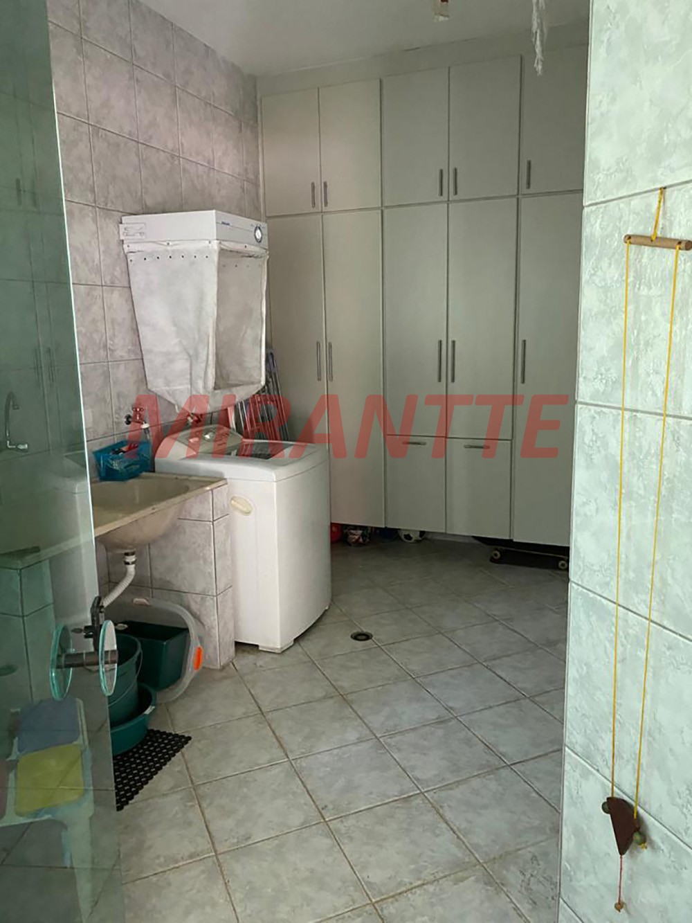 Sobrado de 480m² com 4 quartos em Serra da Cantareira
