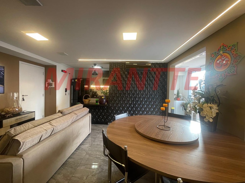 Apartamento de 59m² com 2 quartos em Vila Nivi