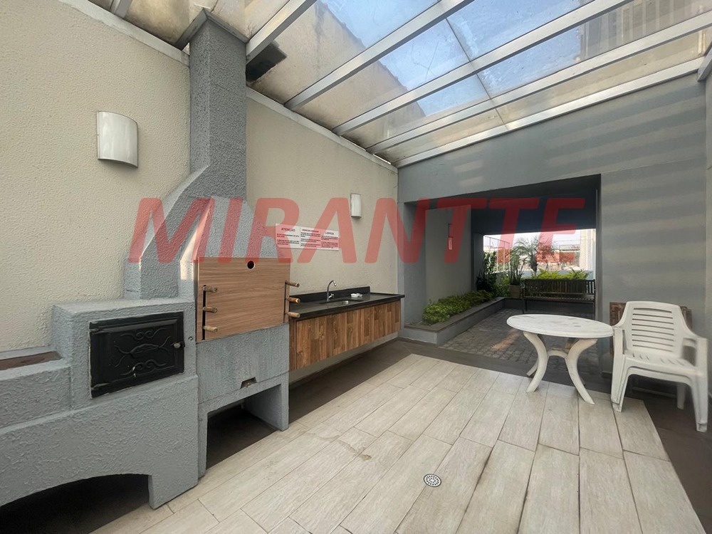 Apartamento de 59m² com 2 quartos em Vila Nivi