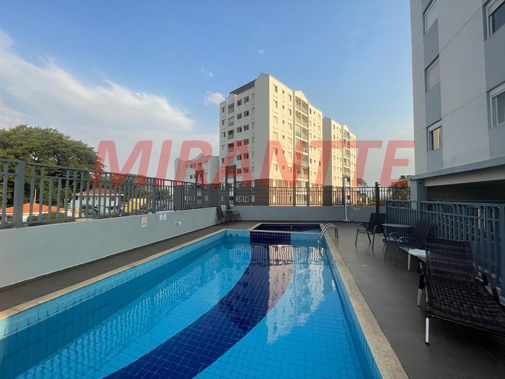 Apartamento de 59m² com 2 quartos em Vila Nivi
