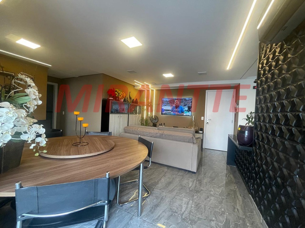Apartamento de 59m² com 2 quartos em Vila Nivi