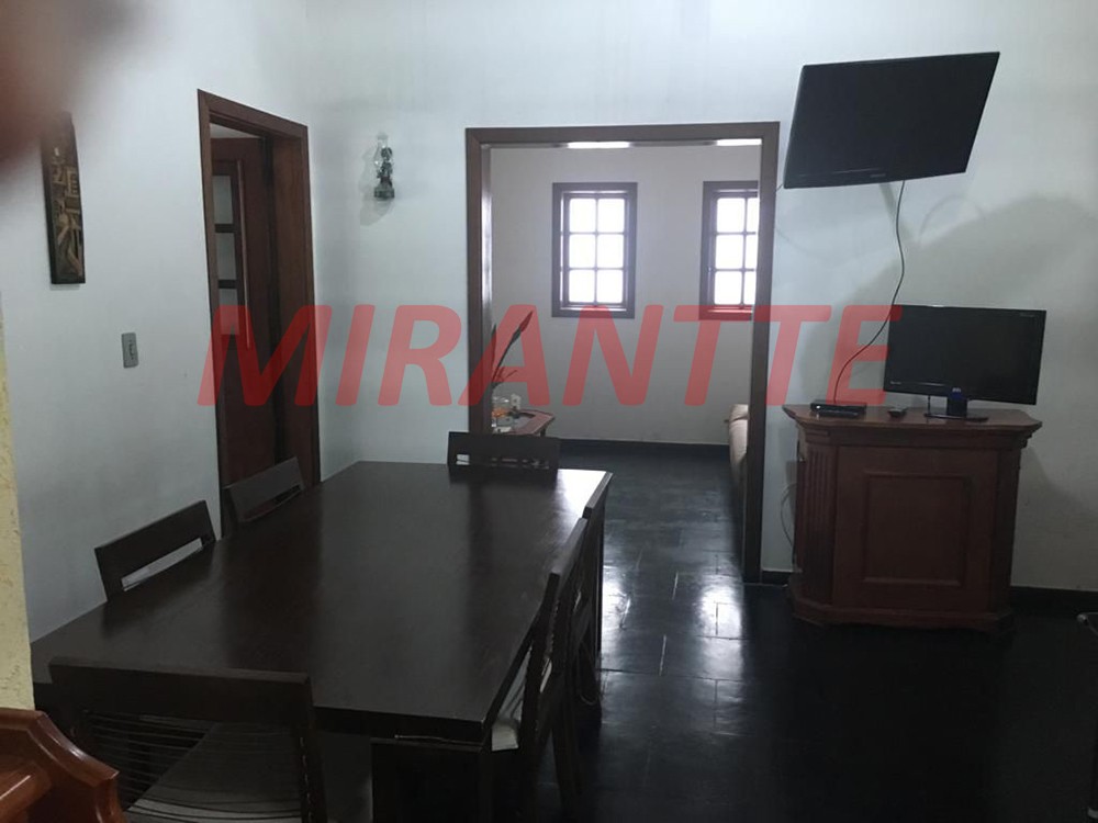 Sobrado de 370m² com 2 quartos em Serra Da Cantareira