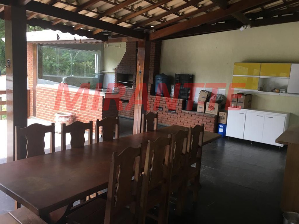 Sobrado de 370m² com 2 quartos em Serra Da Cantareira