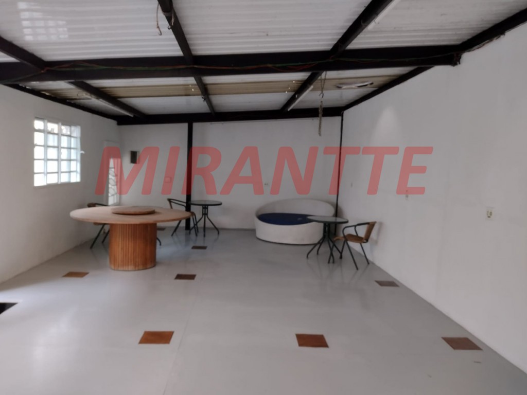 Casa terrea de 140m² com 2 quartos em Água Fria