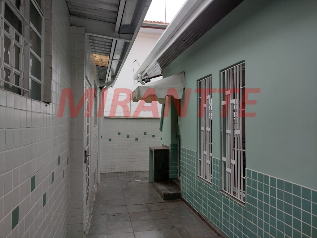 Casa terrea de 140m² com 2 quartos em Água Fria