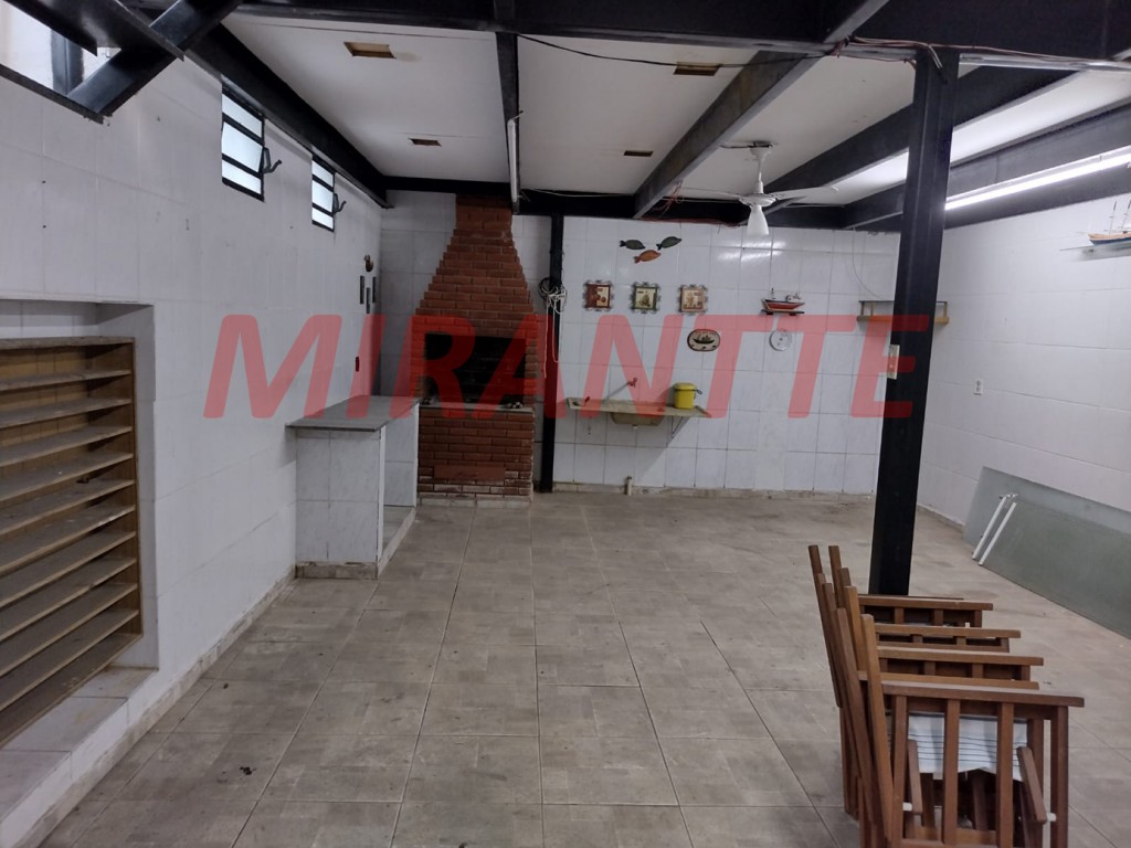 Casa terrea de 140m² com 2 quartos em Água Fria