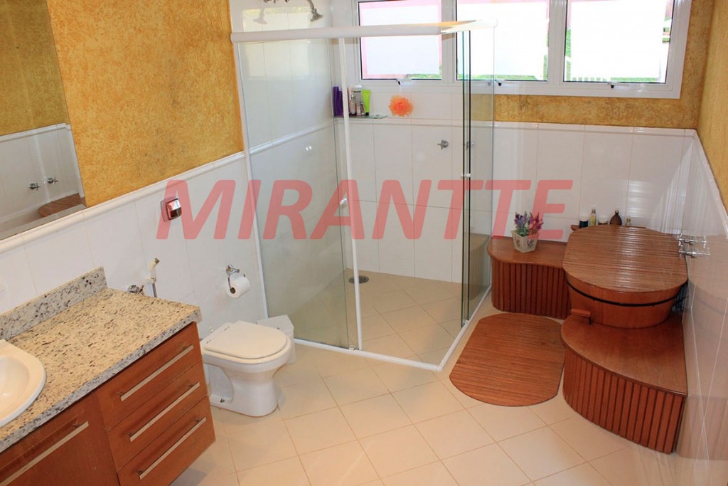 Sobrado de 494m² com 7 quartos em Jardim Nova Cajamar