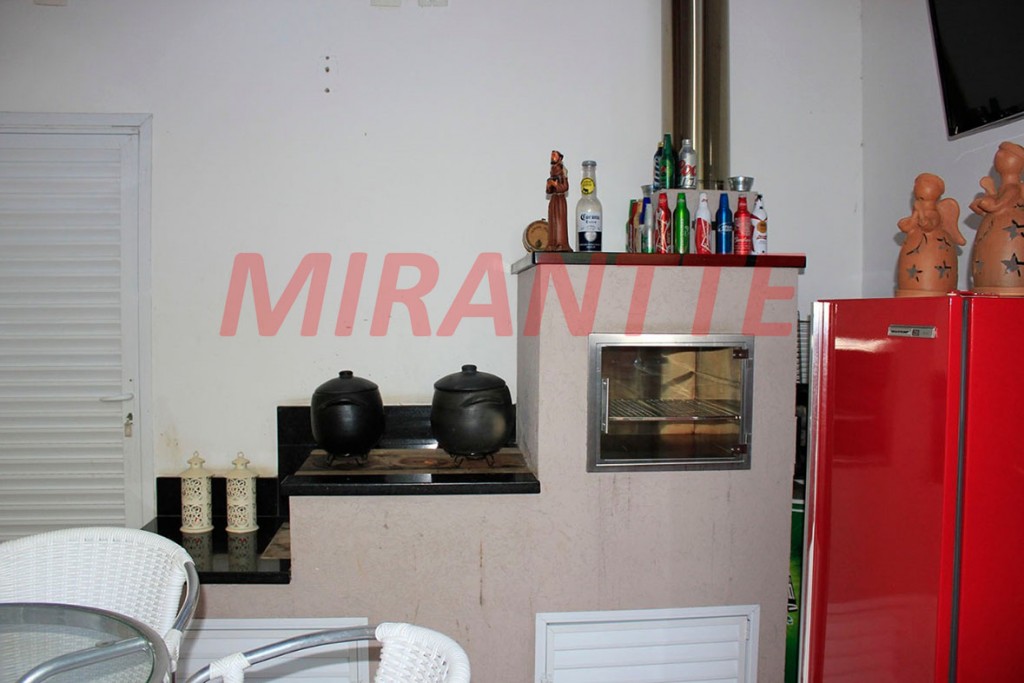 Sobrado de 494m² com 7 quartos em Jardim Nova Cajamar