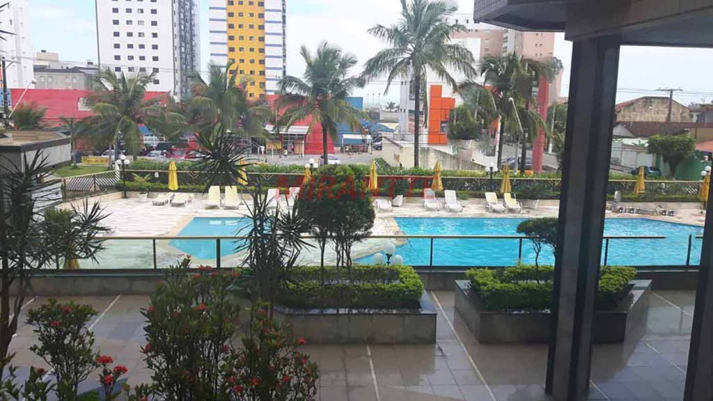 Apartamento de 105m² com 3 quartos em CENTRO