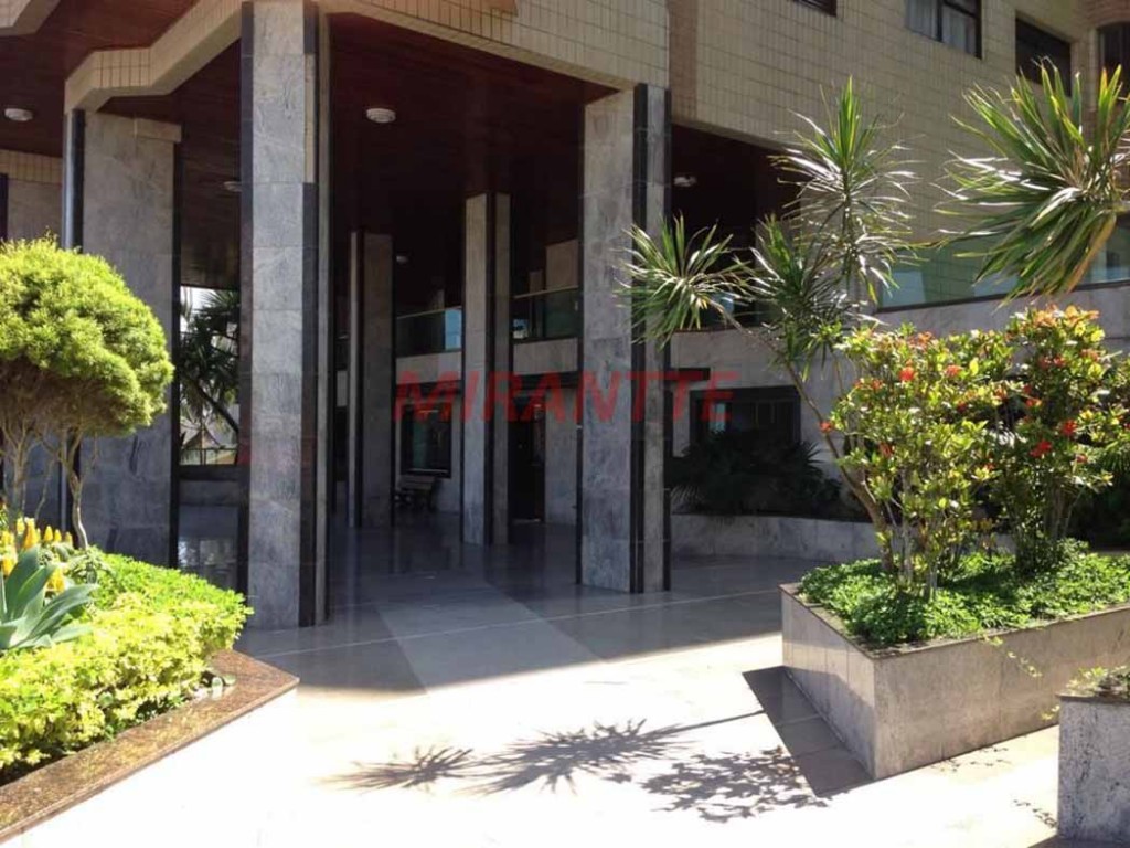 Apartamento de 105m² com 3 quartos em CENTRO