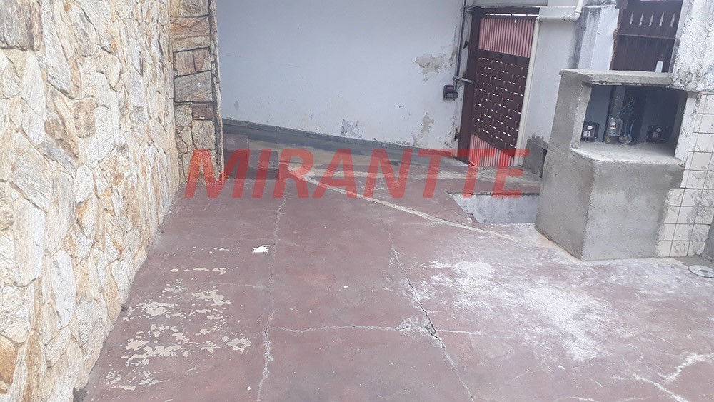 Terreno de 590m² em Santa Teresinha