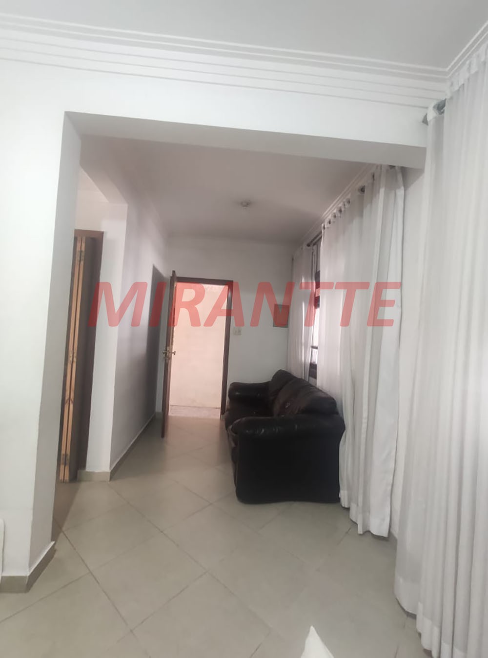 Sobrado de 350m² com 2 quartos em Itapegica