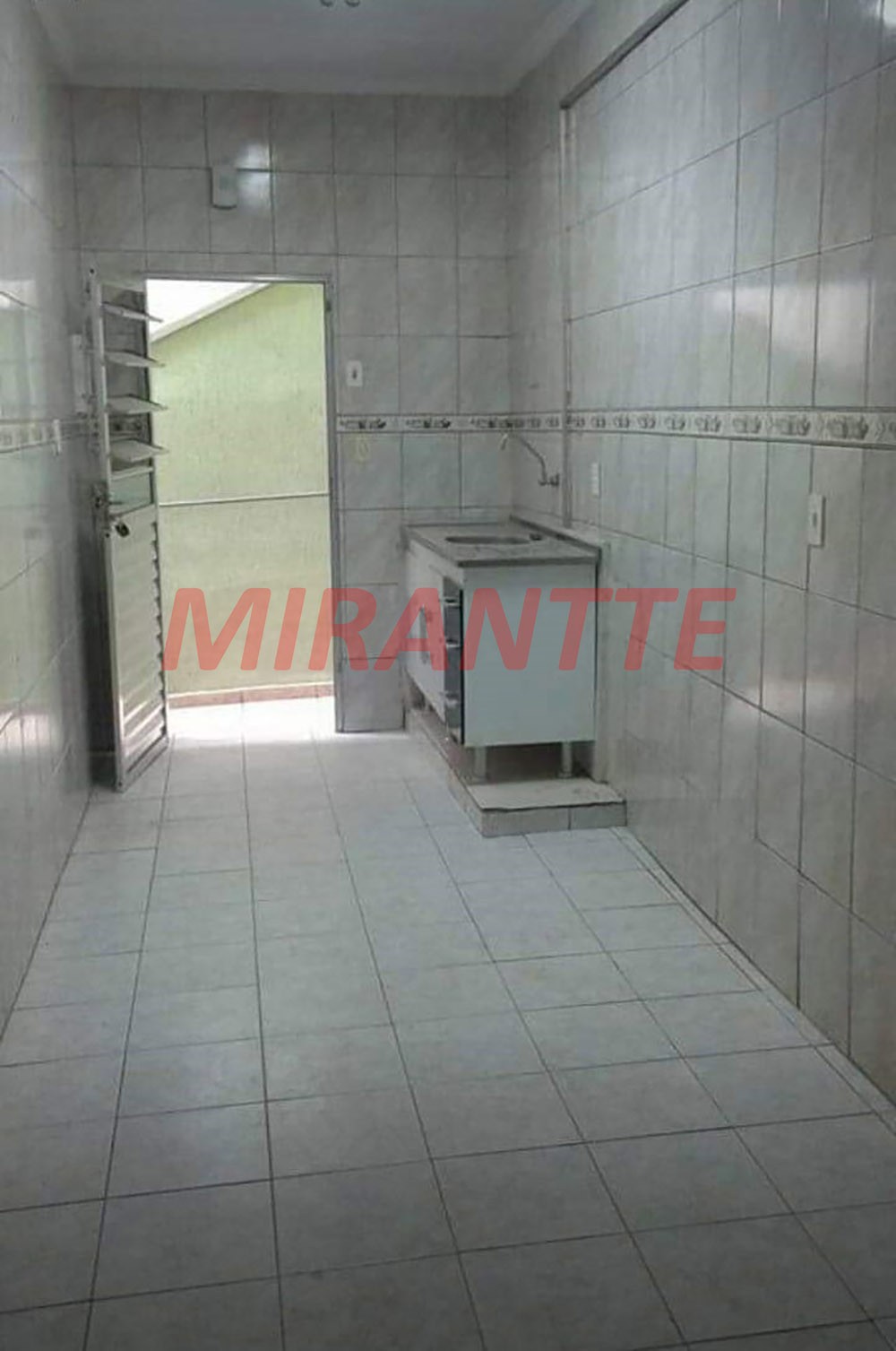 Casa terrea de 230m² com 5 quartos em Parque Sao Luis