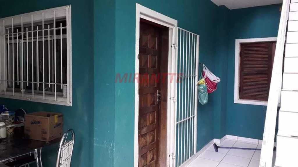 Sobrado de 159m² com 3 quartos em Vila Barros