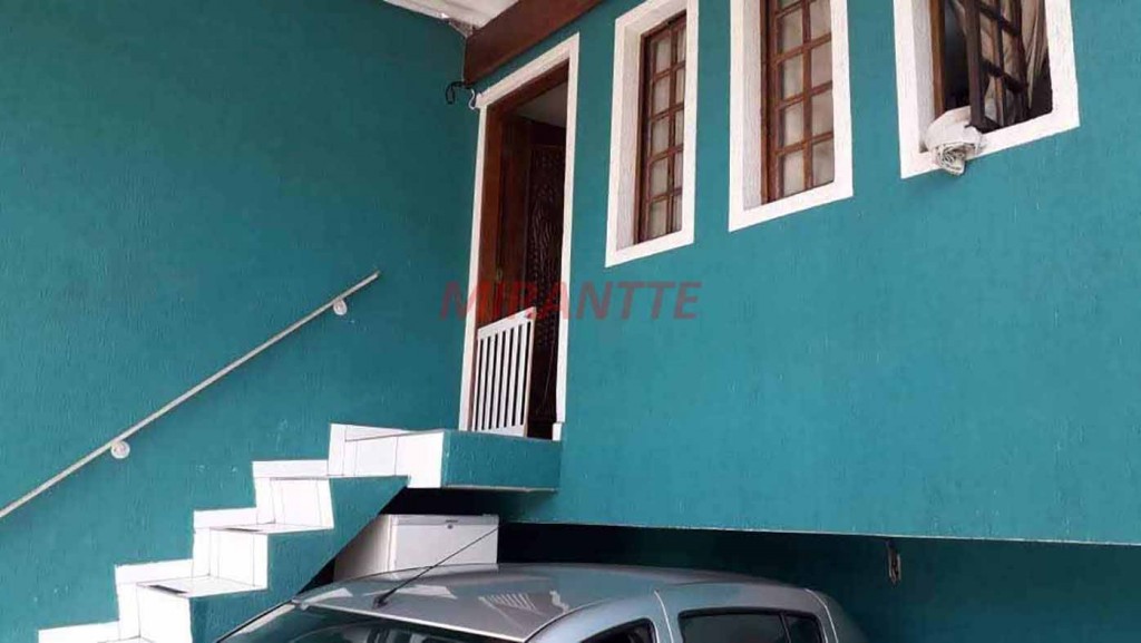 Sobrado de 159m² com 3 quartos em Vila Barros