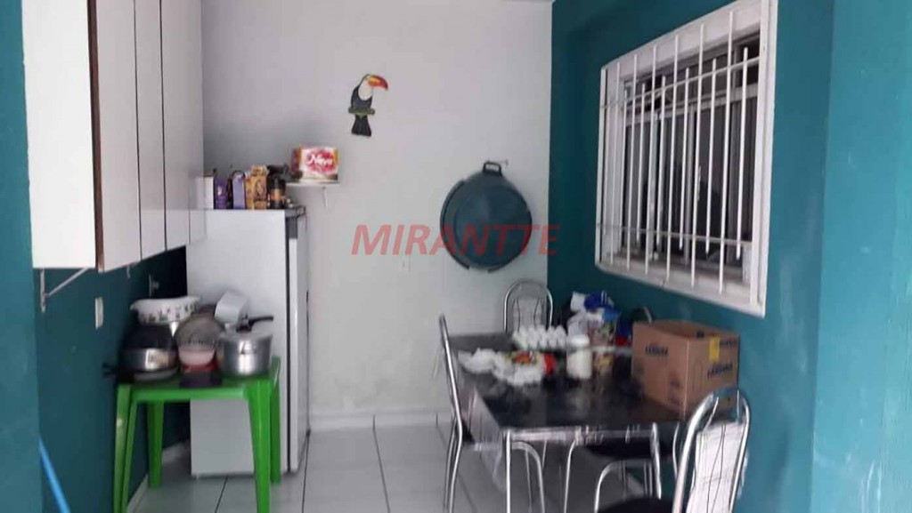Sobrado de 159m² com 3 quartos em Vila Barros
