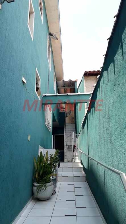 Sobrado de 159m² com 3 quartos em Vila Barros