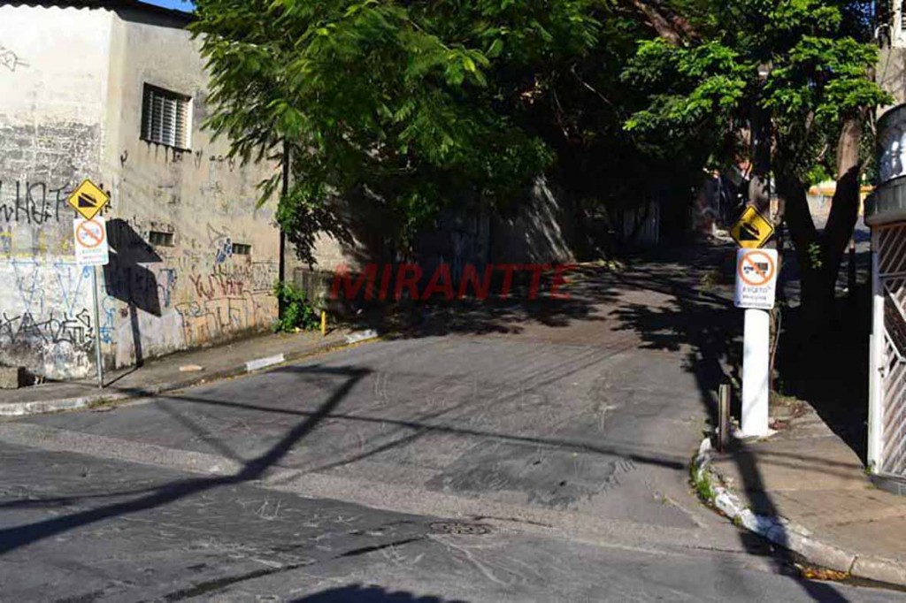 Terreno de 500m² em Vila Clarice