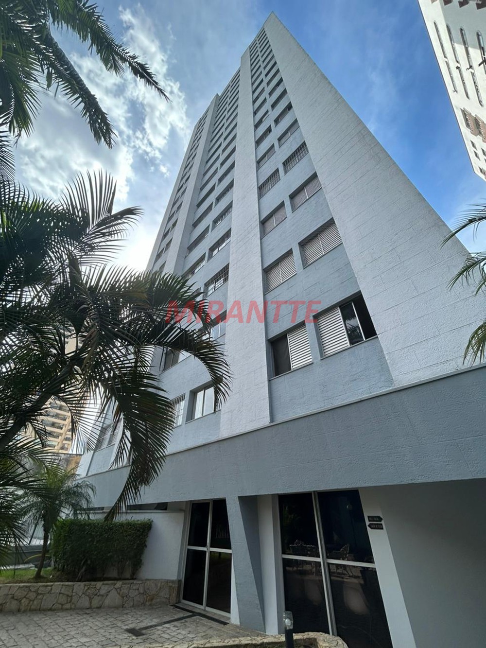 Apartamento de 80m² com 3 quartos em Santana