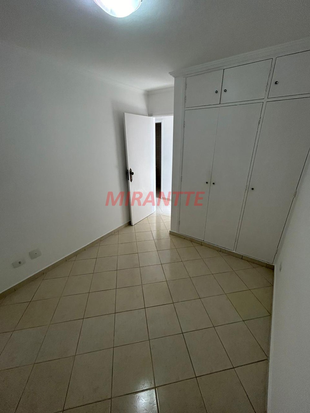 Apartamento de 80m² com 3 quartos em Santana
