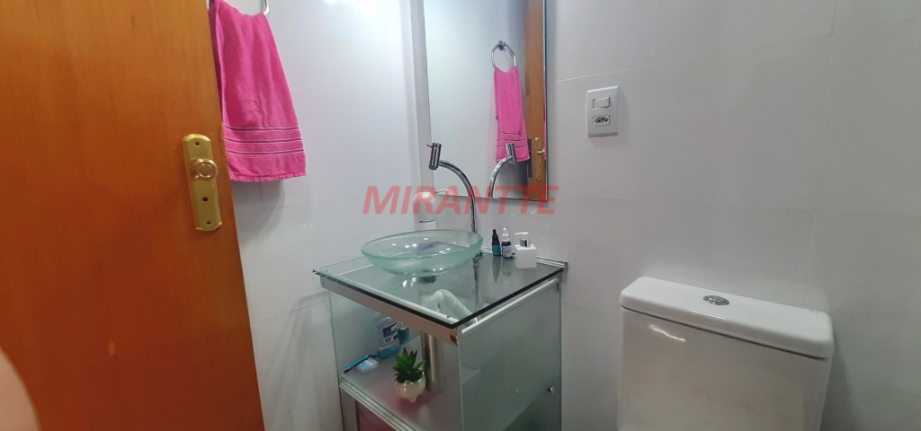 Apartamento de 42m² com 2 quartos em Vila Amalia
