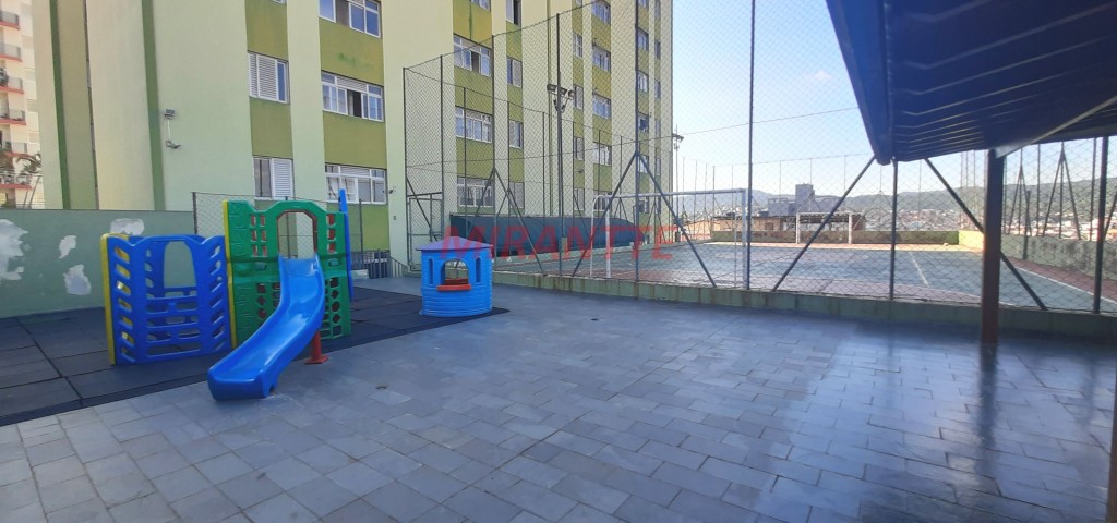 Apartamento de 42m² com 2 quartos em Vila Amalia