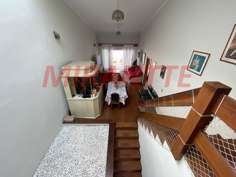 Sobrado de 350m² com 3 quartos em Imirim